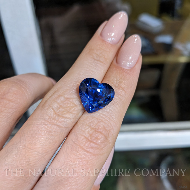 9.06 Ct. Blue Sapphire from Ceylon (Sri Lanka)