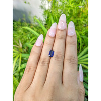 1.51 Ct. Blue Sapphire from Ceylon (Sri Lanka) Life Style