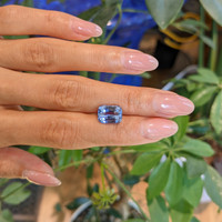 5.01 Ct. Blue Sapphire from Ceylon (Sri Lanka) Life Style