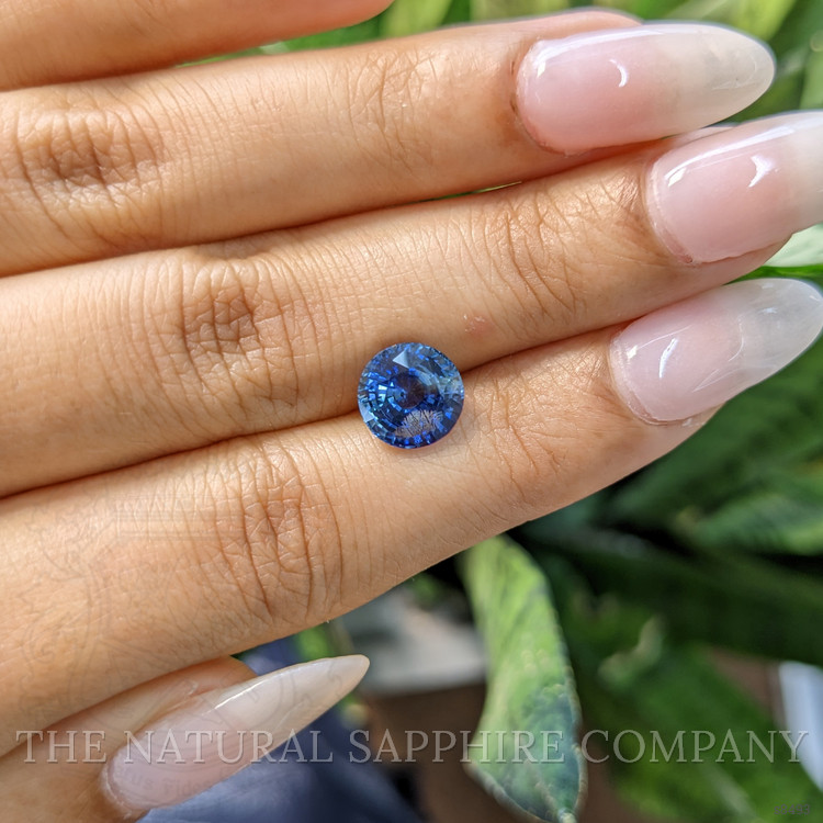 3.23 Ct. Bi Color Sapphire from Ceylon (Sri Lanka)