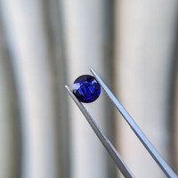 2.17 Ct. Blue Sapphire from Ceylon (Sri Lanka) Life Style