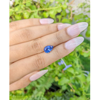 3.14 Ct. Blue Sapphire from Ceylon (Sri Lanka) Life Style
