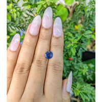 2.56 Ct. Blue Sapphire from Ceylon (Sri Lanka) Life Style