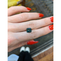 3.53 Ct. Bluish Green Sapphire from Ceylon (Sri Lanka) Life Style