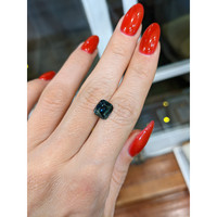 3.53 Ct. Bluish Green Sapphire from Ceylon (Sri Lanka) Life Style