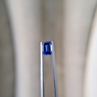 1.10 Ct. Blue Sapphire from Ceylon (Sri Lanka) Life Style