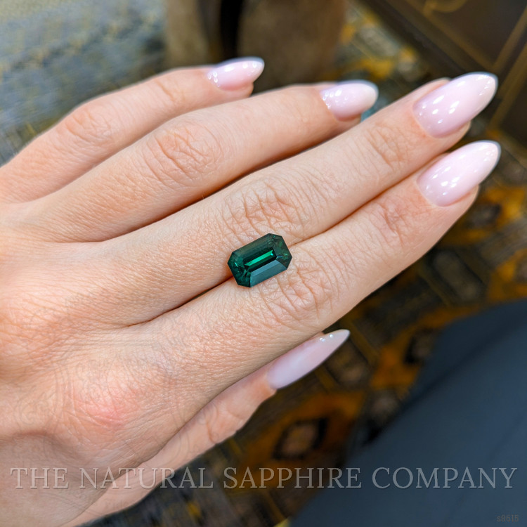 4.50 Ct. Green Sapphire from Ceylon (Sri Lanka)