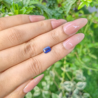 0.95 Ct. Blue Sapphire from Ceylon (Sri Lanka) Life Style