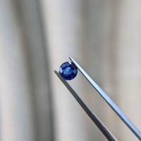 1.06 Ct. Blue Sapphire from Ceylon (Sri Lanka) Life Style