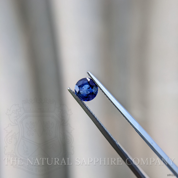 1.06 Ct. Blue Sapphire from Ceylon (Sri Lanka)