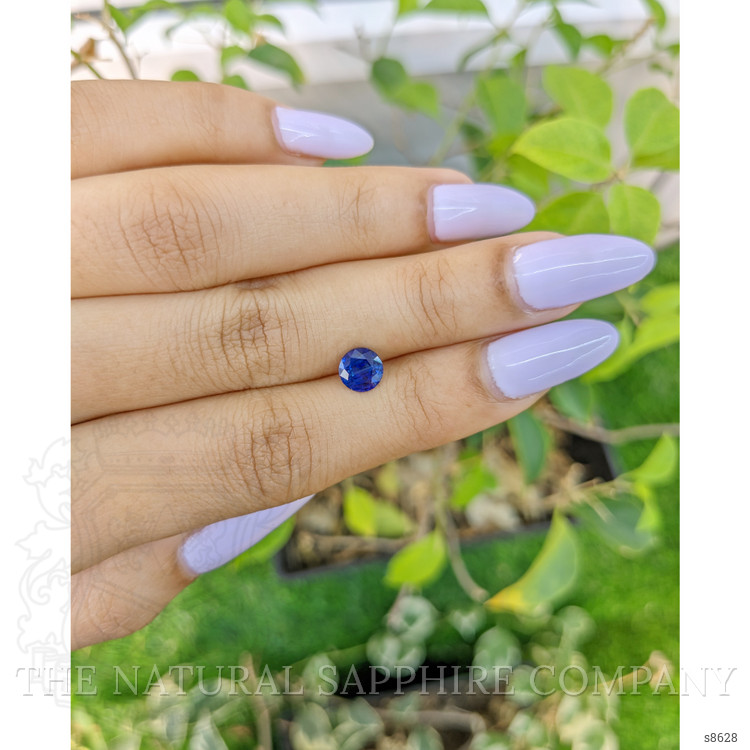 1.06 Ct. Blue Sapphire from Ceylon (Sri Lanka)