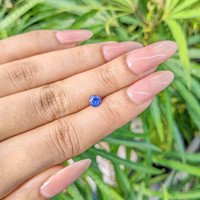 0.56 Ct. Blue Sapphire from Ceylon (Sri Lanka) Life Style