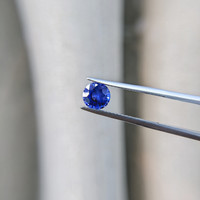 1.55 Ct. Blue Sapphire from Ceylon (Sri Lanka) Life Style