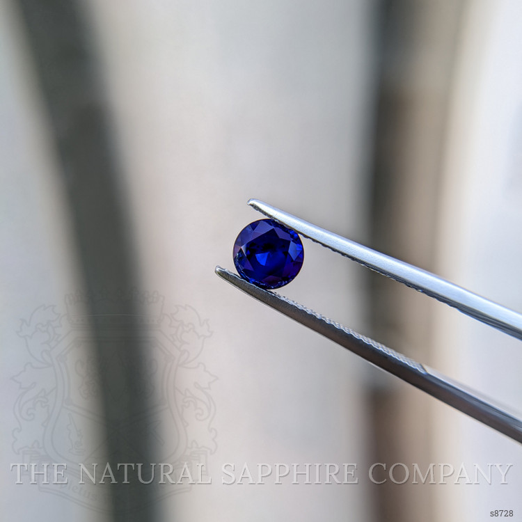 1.14 Ct. Blue Sapphire from Ceylon (Sri Lanka)
