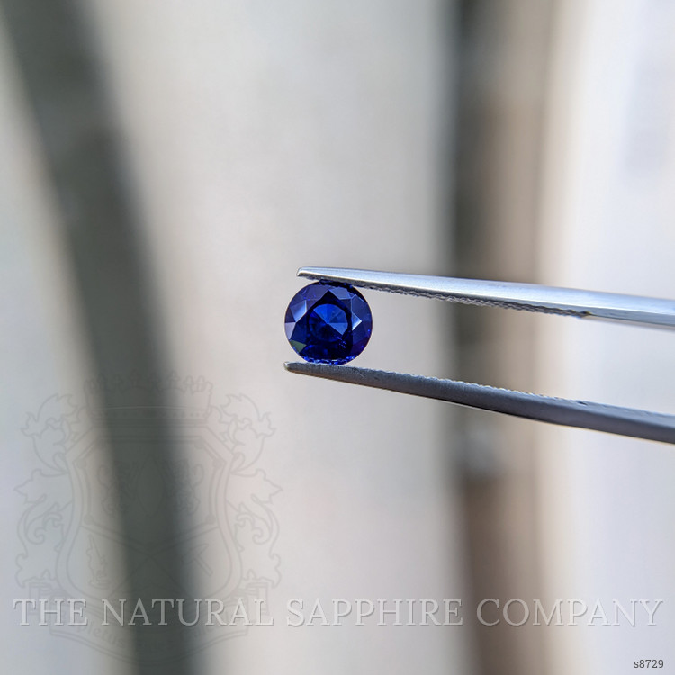 1.11 Ct. Blue Sapphire from Ceylon (Sri Lanka)