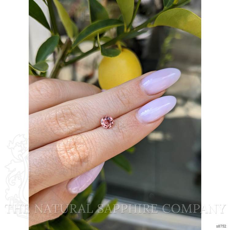 1.07 Ct. Padparadscha Sapphire from Ceylon (Sri Lanka)