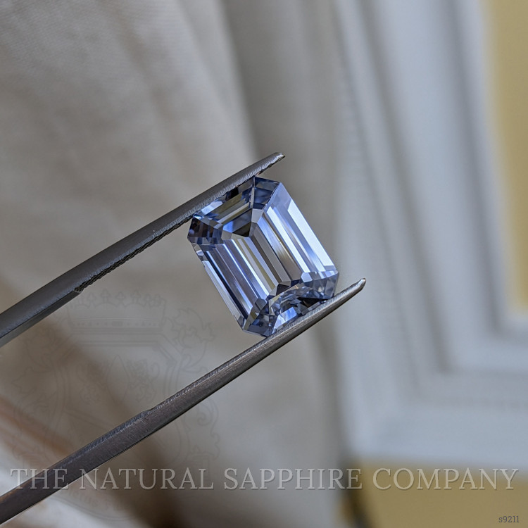 5.01 Ct. Blue Sapphire from Ceylon (Sri Lanka)