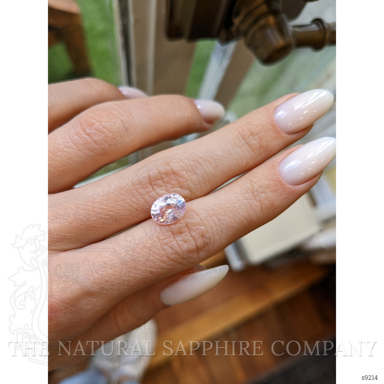 3.05 Ct. Pink Sapphire from Ceylon (Sri Lanka)