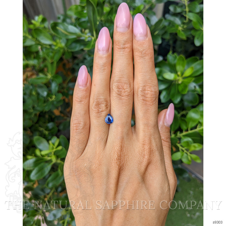 1.04 Ct. Blue Sapphire from Ceylon (Sri Lanka)