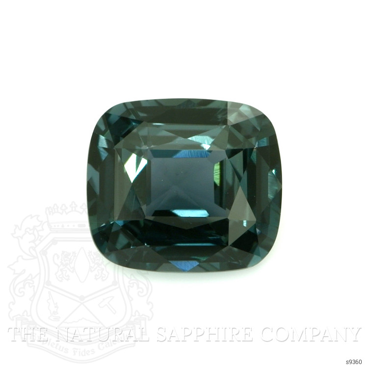 4.58 Ct. Bluish Green Sapphire from Ceylon (Sri Lanka)