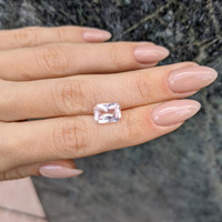 3.92 Ct. Padparadscha Sapphire from Ceylon (Sri Lanka) Life Style