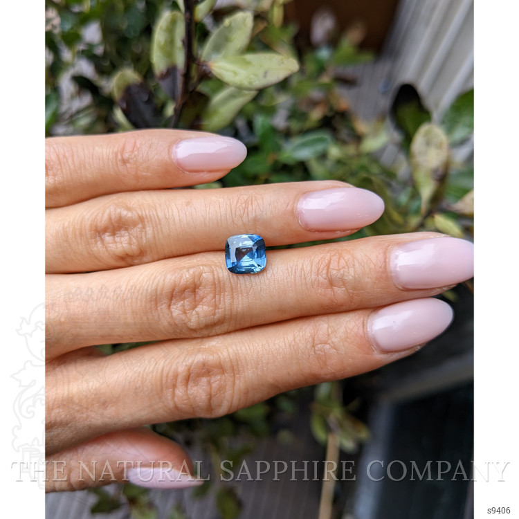 2.62 Ct. Greenish Blue Sapphire from Ceylon (Sri Lanka)