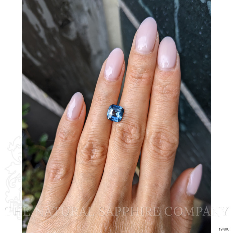 2.62 Ct. Greenish Blue Sapphire from Ceylon (Sri Lanka)
