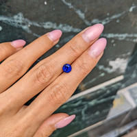 1.46 Ct. Blue Sapphire from Ceylon (Sri Lanka) Life Style