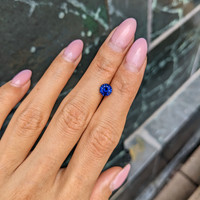 1.11 Ct. Blue Sapphire from Ceylon (Sri Lanka) Life Style