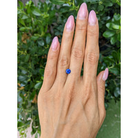 1.00 Ct. Blue Sapphire from Ceylon (Sri Lanka) Life Style