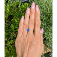 2.37 Ct. Blue Sapphire from Ceylon (Sri Lanka) Life Style