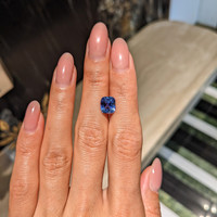 2.91 Ct. Blue Sapphire from Ceylon (Sri Lanka) Life Style