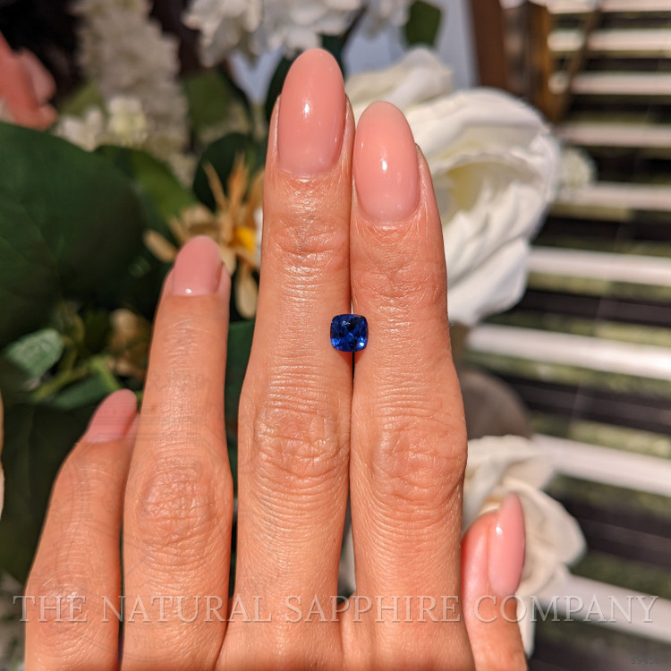 0.91 Ct. Blue Sapphire from Ceylon (Sri Lanka)