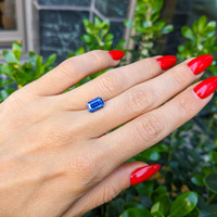 2.57 Ct. Blue Sapphire from Ceylon (Sri Lanka) Life Style