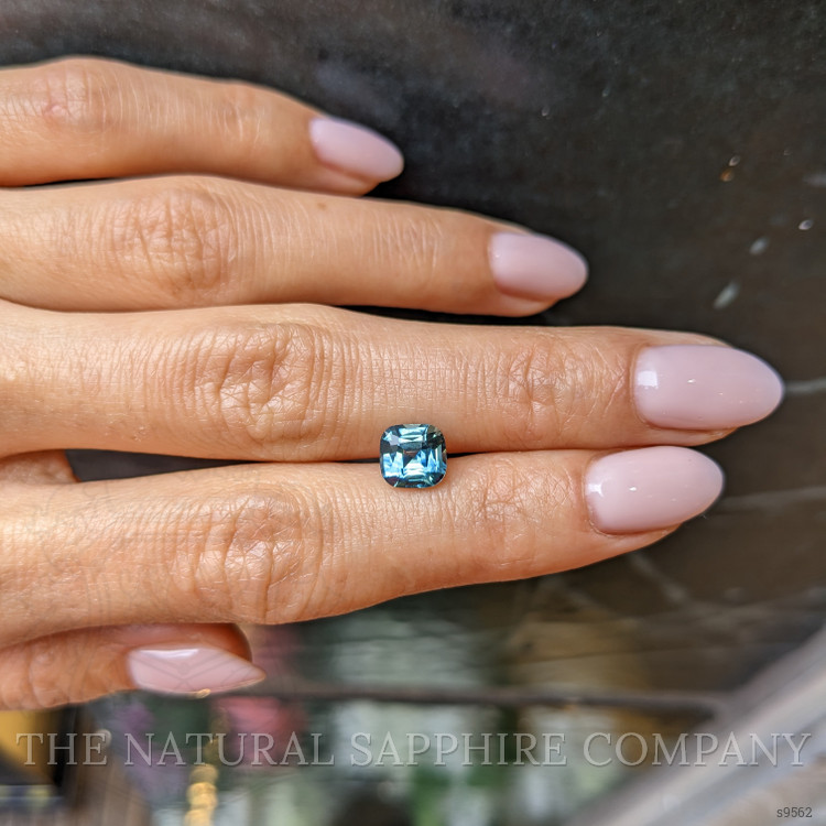 2.25 Ct. Bi Color Sapphire from Ceylon (Sri Lanka)