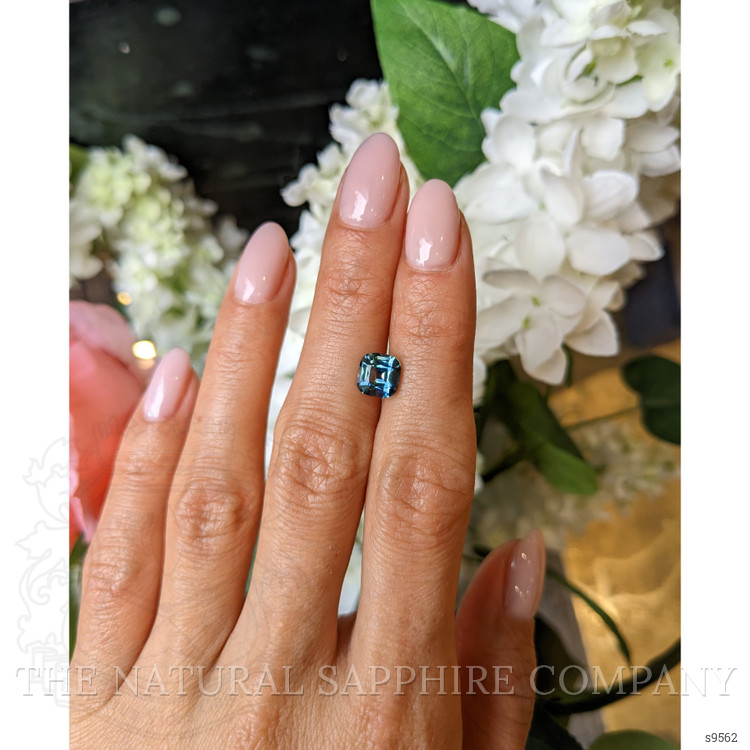 2.25 Ct. Bi Color Sapphire from Ceylon (Sri Lanka)