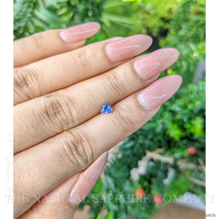 0.40 Ct. Blue Sapphire from Ceylon (Sri Lanka)