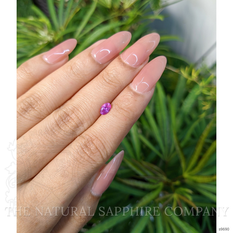 0.49 Ct. Pink Sapphire from Ceylon (Sri Lanka)