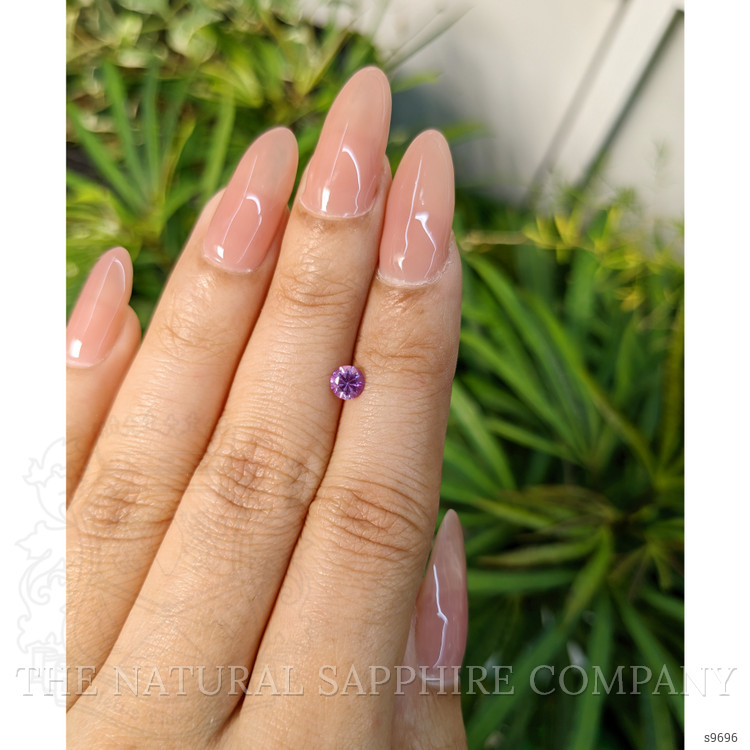 0.40 Ct. Purplish Pink Sapphire from Ceylon (Sri Lanka)