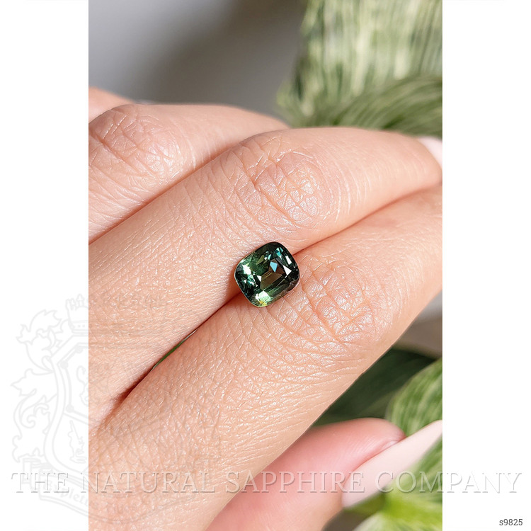 2.19 Ct. Green Sapphire from Ceylon (Sri Lanka)