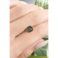 1.50 Ct. Green Sapphire from Ceylon (Sri Lanka) Life Style