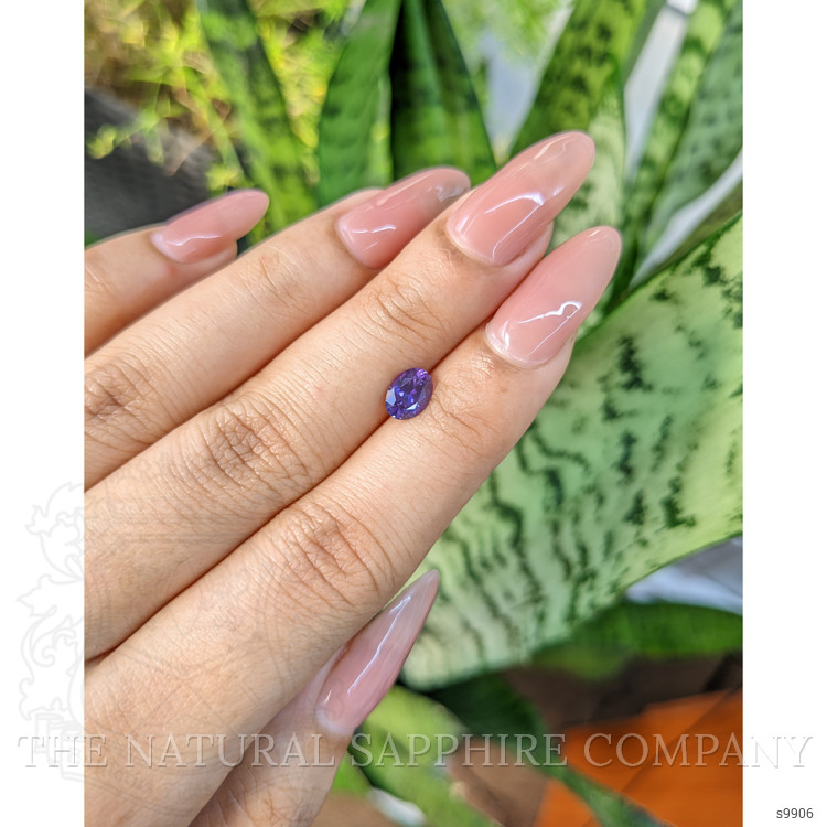 0.94 Ct. Color Change Sapphire from Ceylon (Sri Lanka)