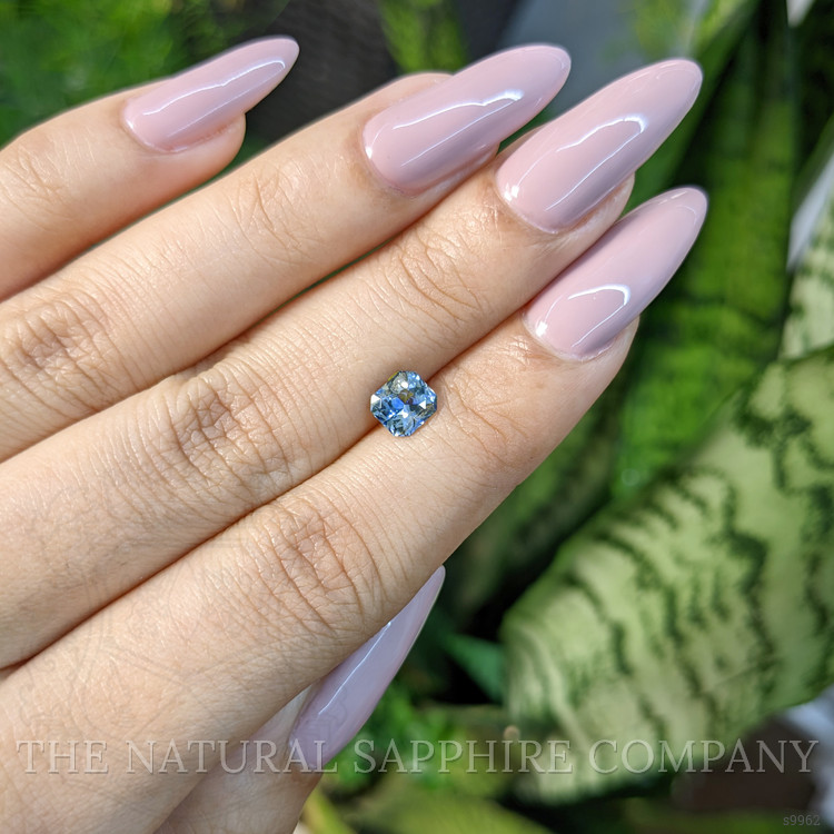 1.15 Ct. Greenish Blue Sapphire from Ceylon (Sri Lanka)