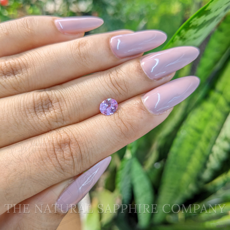 0.80 Ct. Pink Sapphire from Ceylon (Sri Lanka)