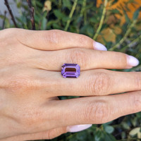 4.43 Ct. Purple Sapphire from Ceylon (Sri Lanka) Life Style