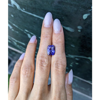 4.44 Ct. Color Change Sapphire from Ceylon (Sri Lanka) Life Style
