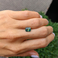 1.85 Ct. Yellowish Green Sapphire from Montana Life Style