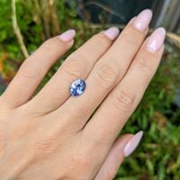 2.28 Ct. Color Change Sapphire from Ceylon (Sri Lanka) Life Style