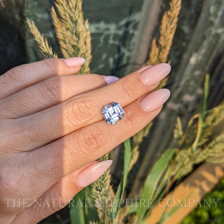 6.06 Ct. Violet Sapphire from Ceylon (Sri Lanka)