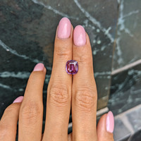 3.18 Ct. Purple Sapphire from Ceylon (Sri Lanka) Life Style